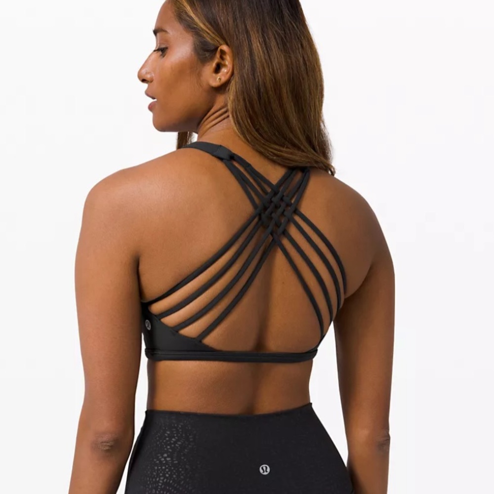 Lululemon free to be bra wild